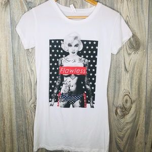 ‼️BRAND NEW ‼️ Flawless Graphic Tee